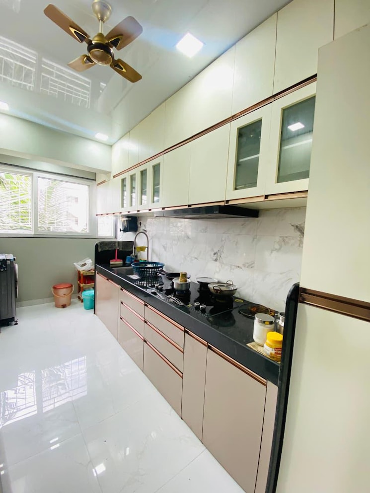 Kitchen, salunkhe vihar society 2 Bedroom 1924 Sq.Ft. Apartment In Salunkhe Vihar Society Pune 9353774