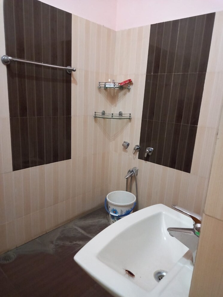 Bathroom, shiva-enclave-zirakpur 2 Bedroom 1250 Sq.Ft. Villa In Patiala Road Zirakpur 9353434
