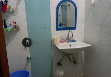 Bathroom in 2 BHK Villa at Shiva Enclave Zirakpur, Patiala Road – for Rent