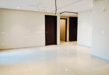 Room in 3 BHK Apartment at Sector 82 A – for Rent
