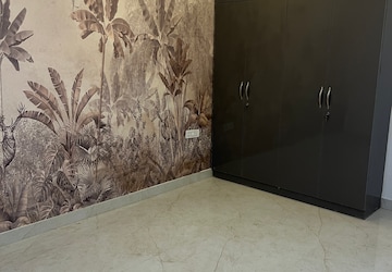 Room in 4 BHK Builder Floor at Parklands, Sector 85 – for Sale