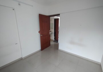 Room in 2 BHK Apartment at Parklane Urbanjoy Wing A, Sus – for Rent
