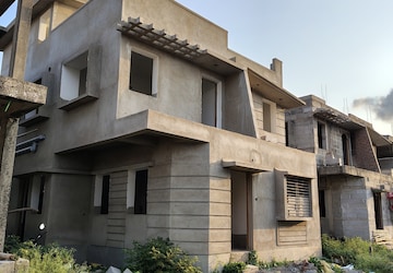 Plot – Exterior View View at New Town - for Sale