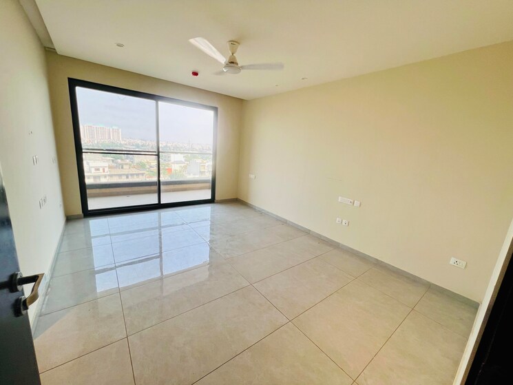 Room, sector 82 a 3.5 Bedroom 1522 Sq.Ft. Apartment In Sector 82 A Mohali 9353489