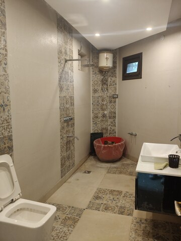 Living Room in 1 RK Builder Floor at Jungpura Extension – for Rent