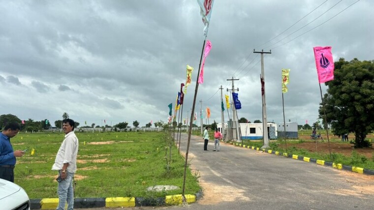 Garden, aduri-golden-heights  200 Sq.Yd. Plot In Shadnagar Hyderabad 9353681