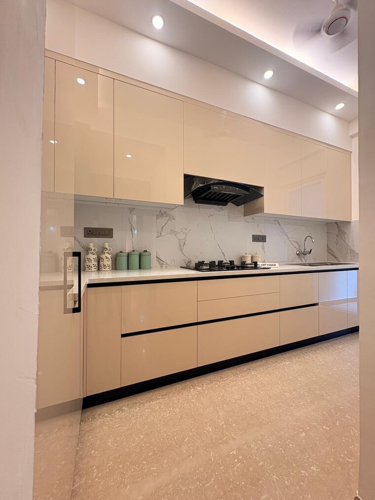 Kitchen, mks-county 3 Bedroom 1550 Sq.Ft. Builder Floor In Sohna Sector 2 Gurgaon 9353871