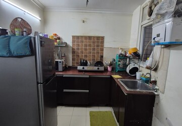 Team Area in 2 BHK Apartment at Gaur City 2 - 14th Avenue, Sector 16c Greater Noida – for Sale