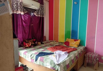 Bedroom in 2 BHK Apartment at Milton Tower, Vip Road – for Sale