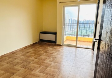 Room in 2 BHK Apartment at Divyansh Flora, Sector 16c Greater Noida – for Sale