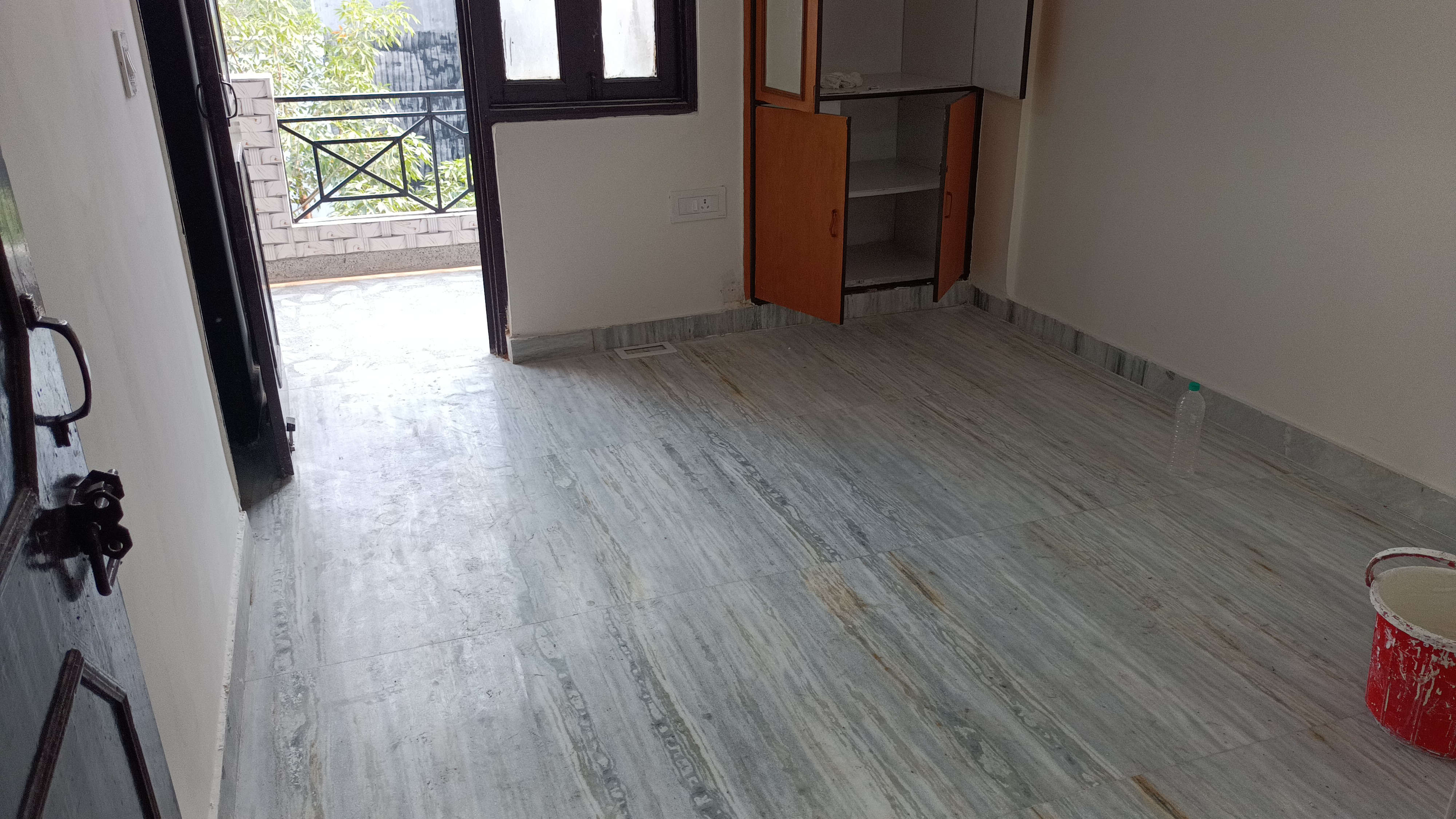 1 BHK Builder Floor For Rent in Builder Floor 