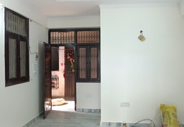 Living Room in 1 BHK Builder Floor at Vaishali Sector 4 – for Rent