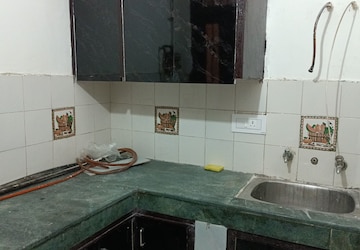 Kitchen in 1 BHK Builder Floor at Vaishali Sector 4 – for Rent