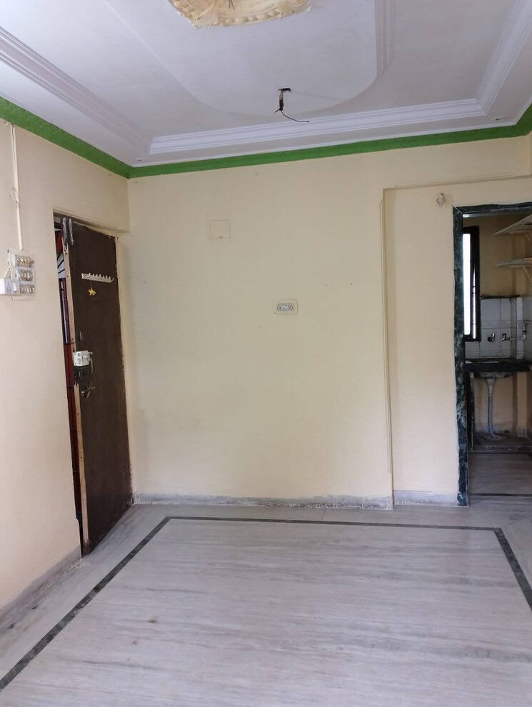 Room, kopar khairane 1 Bedroom 550 Sq.Ft. Apartment In Kopar Khairane Navi Mumbai 9354139