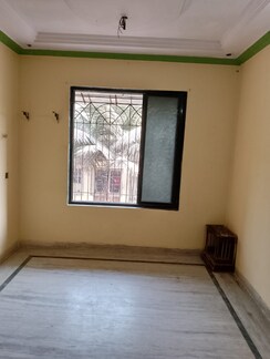 1 BHK + Extra Room Apartment For Sale in Kopar Khairane
