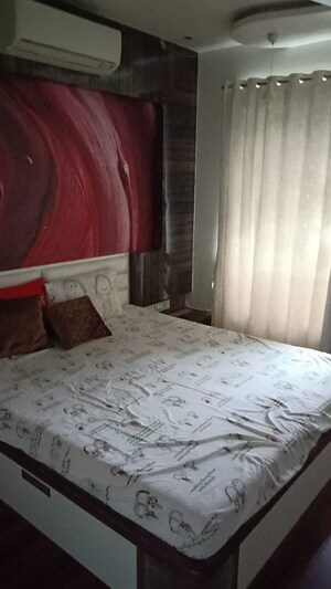Bedroom in 2.5 BHK Apartment at Neelkanth Greens, Manpada – for Rent