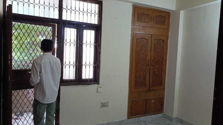 Other, vaishali sector 4 1 Bedroom 555 Sq.Ft. Builder Floor In Vaishali Sector 4 Ghaziabad 9354132