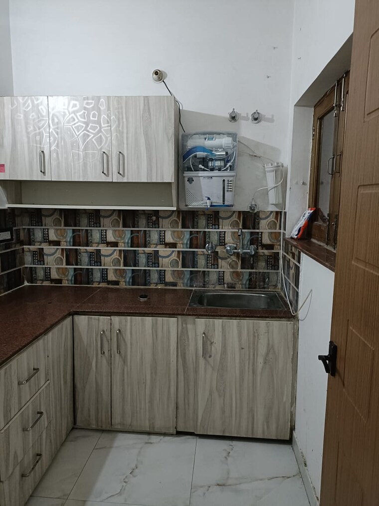 Kitchen, jakhan rajpur road 2 Bedroom 1600 Sq.Ft. Independent House In JakhaN Rajpur Road Dehradun 9354102