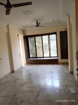 2.5 BHK Apartment For Rent in Neeta Apartments Goregaon, Goregaon West