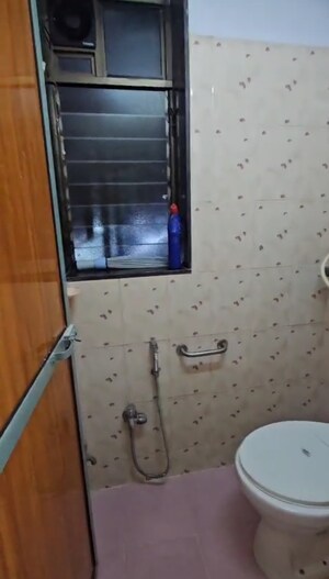 Furnished Amenities in 1 BHK Apartment at Chanchal Smruti CHS, Wadala West – for Rent