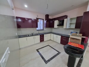 Kitchen in 3 BHK Builder Floor at M3M Atrium, Sector 57 – for Rent