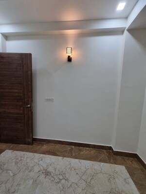 Room in 3 BHK Builder Floor at M3M Atrium, Sector 57 – for Rent