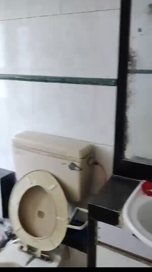 Furnished Amenities in 1 BHK Apartment at K Patel Five Garden, Matunga – for Rent