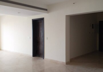 Room in 4 BHK Apartment at Prestige White Meadows Villas, Whitefield – for Rent