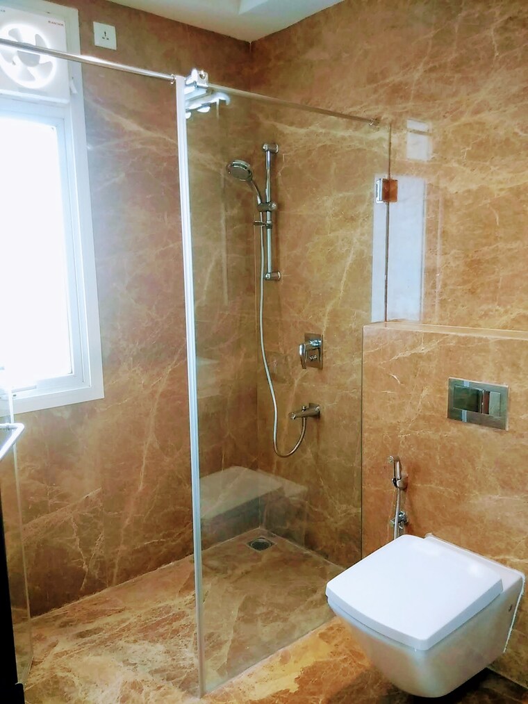 Bathroom, prestige-white-meadows-villas 4 Bedroom 6651 Sq.Ft. Apartment In Whitefield Bangalore 9354309