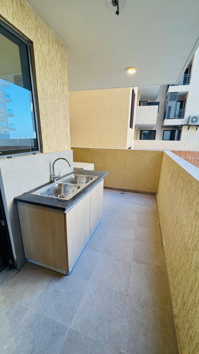 Other, sector 82 a 3.5 Bedroom 2116 Sq.Ft. Apartment In Sector 82 A Mohali 9354229