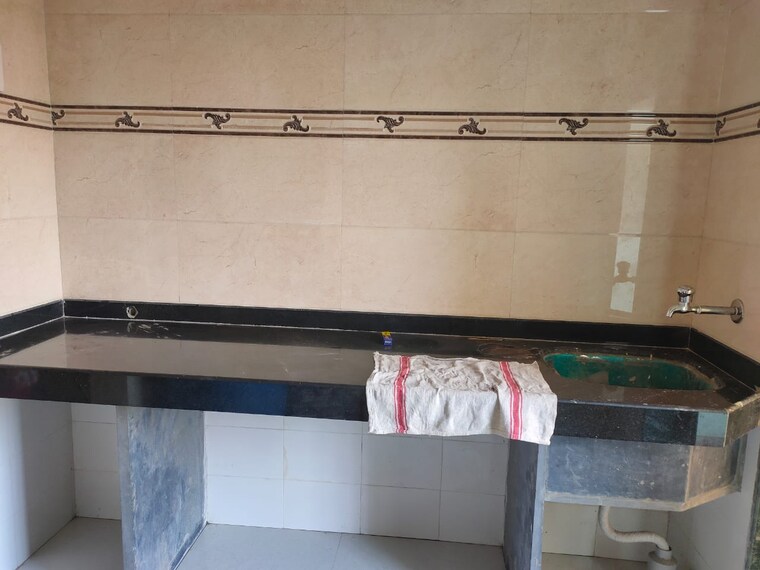 Kitchen, thane west 1 Bedroom 570 Sq.Ft. Apartment In Thane West Thane 9354528