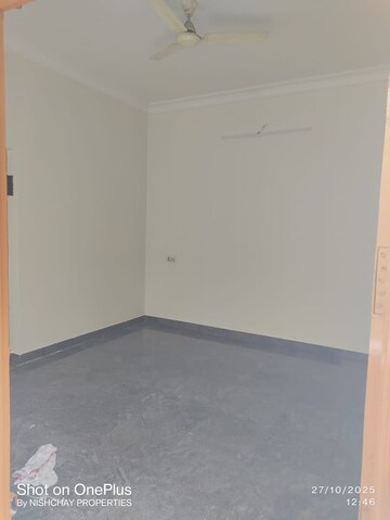 Room in 3 BHK Independent House at Hrbr Layout – for Rent