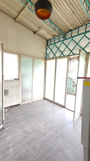 Room in 1 BHK Apartment at Adit Enclave, Koregaon Park – for Rent