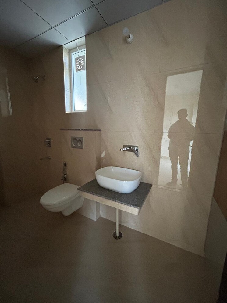 Bathroom, affinity-greens 4 Bedroom 1900 Sq.Ft. Apartment In International Airport Road Zirakpur 9354534