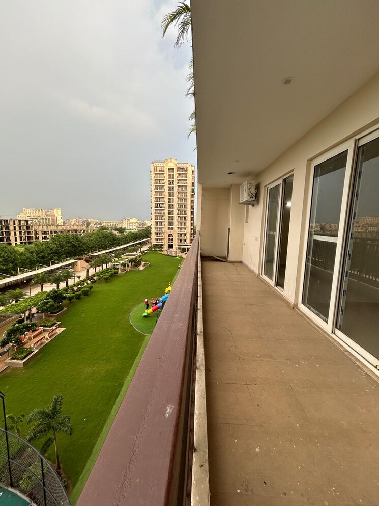 Balcony, affinity-greens 4 Bedroom 1900 Sq.Ft. Apartment In International Airport Road Zirakpur 9354534