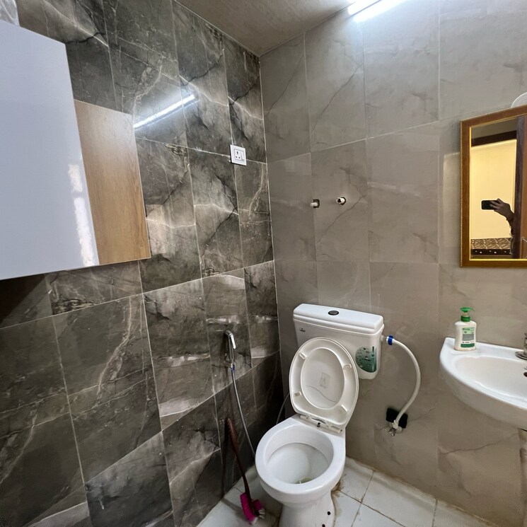 Bathroom, pivotal-riddhi-siddhi 2 Bedroom 587 Sq.Ft. Apartment In Sector 99 Gurgaon 9354561