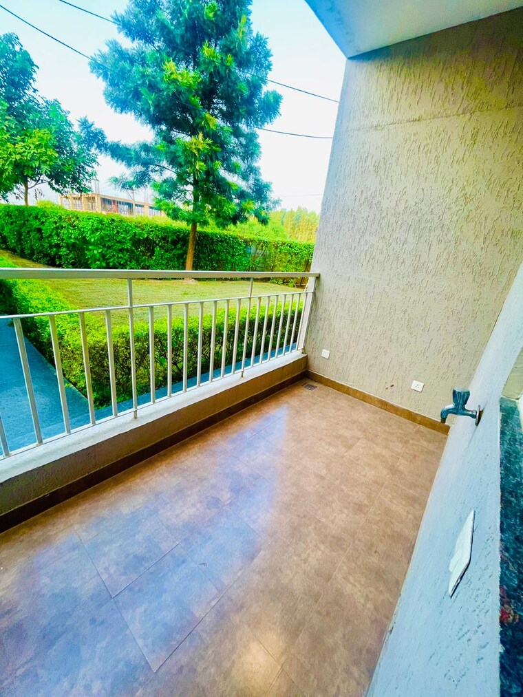 Balcony, sushma-joynest-zrk 3 Bedroom 1625 Sq.Ft. Apartment In Ghazipur Zirakpur 9354572