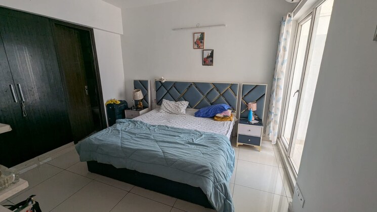 Bedroom, nirala-estate-ii 3 Bedroom 1270 Sq.Ft. Apartment In Tech Zone 4 Greater Noida Greater Noida 9354626