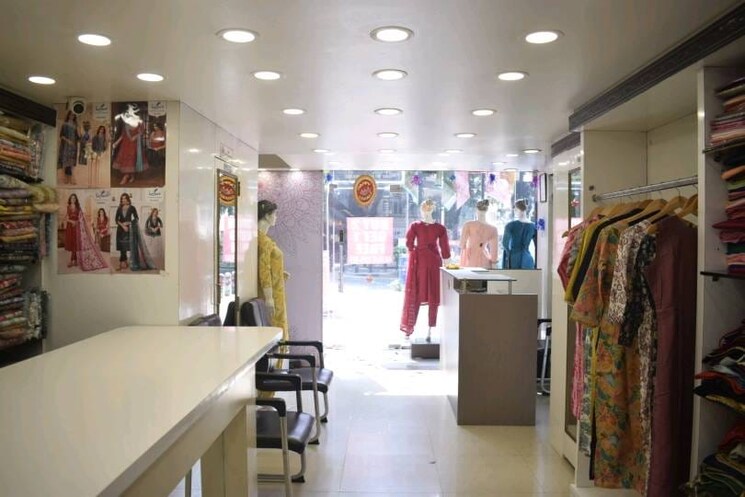 Team Area, aundh Commercial Shop 900 Sq.Ft. In Aundh Pune 9354673