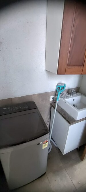 Furnished Amenities in 3 BHK Apartment at Nahar F Residences, Balewadi – for Rent