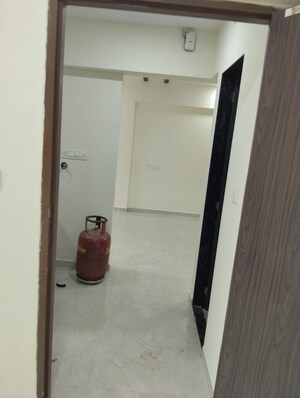 1 BHK Apartment For Rent in Shree Krushna Tower, Mulund West