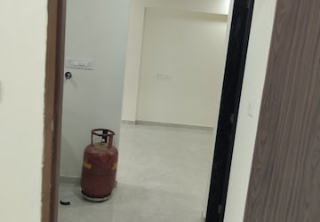 1 BHK Apartment For Rent in Shree Krushna Tower, Mulund West