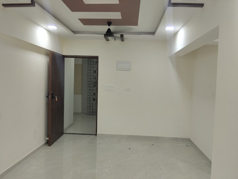 Room, shree-krushna-tower 1 Bedroom 395 Sq.Ft. Apartment In Mulund West Mumbai 9354661