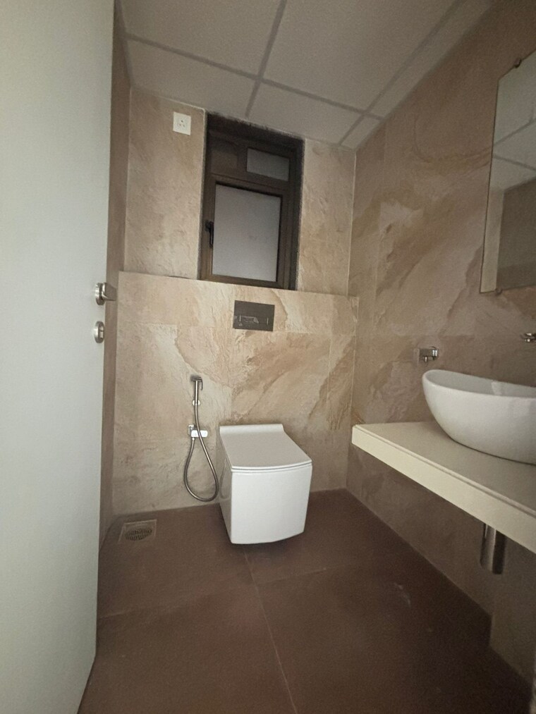 Bathroom, kanakia-silicon-valley 3 Bedroom 1575 Sq.Ft. Apartment In Powai Mumbai 9354767