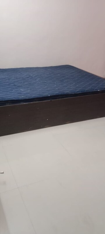 Furnished Amenities in 1 BHK Apartment at Bhawani Park, Aundh – for Rent