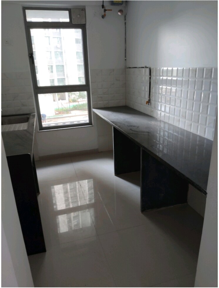 Kitchen, kalpataru-immensa 2 Bedroom 599 Sq.Ft. Apartment In Kolshet Road Thane 9354854