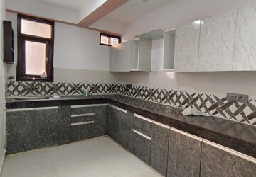 Kitchen in 3 BHK Builder Floor at Sector 73 – for Sale