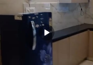 Team Area in 2 BHK Apartment at Sunshine Enclave, Vip Road – for Rent