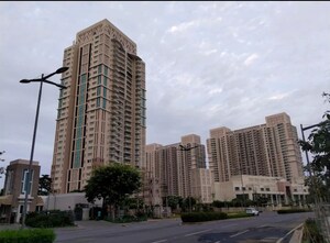 3 BHK Apartment For Sale in DLF Park Place, Sector 54