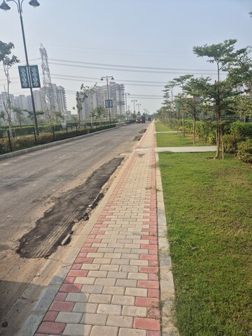  Plot – Exterior View View at BPTP Amstoria, Sector 102 - for Sale